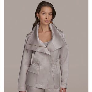 Donna Karan 
Brand new no tags 
Medium jacket 
Pants US 12 
Large top